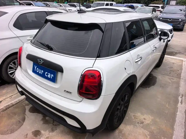 MINI Hatch — Фото автомобиля 6