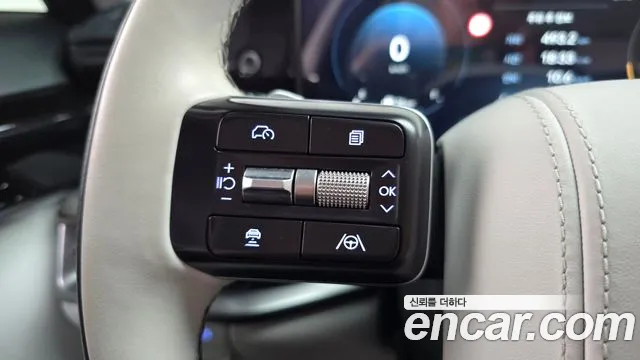Hyundai Grandeur Grandeur (GN7) 2.5 Бензин 2WD — Фото автомобиля 13