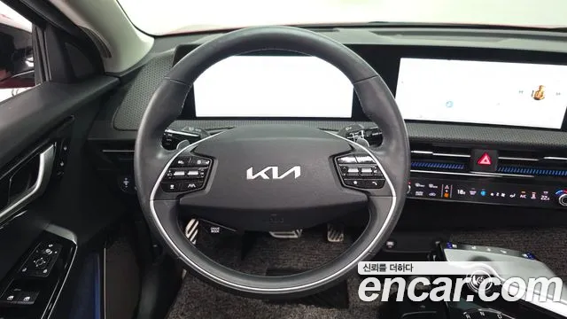 Kia EV6 — Фото автомобиля 14
