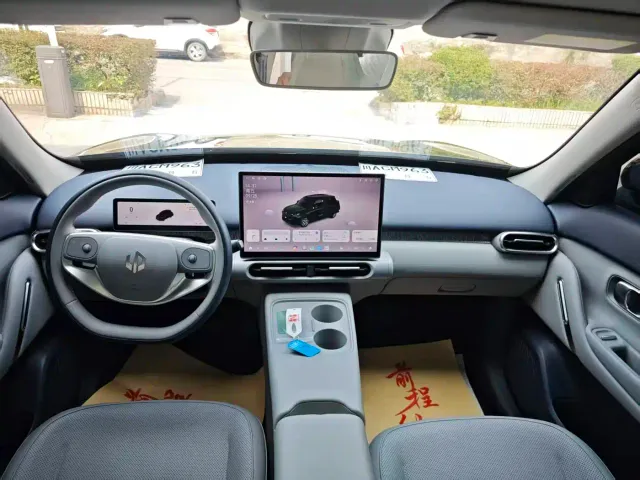 Leapmotor Leapmotor A10 2026 Model 400km Range — Фото автомобиля 8
