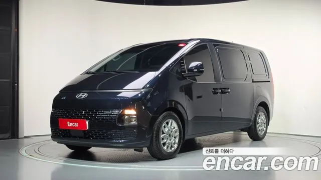 Фотография автомобиля — Hyundai Staria