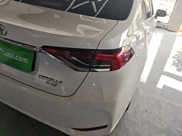 Toyota Corolla — Фото автомобиля 7
