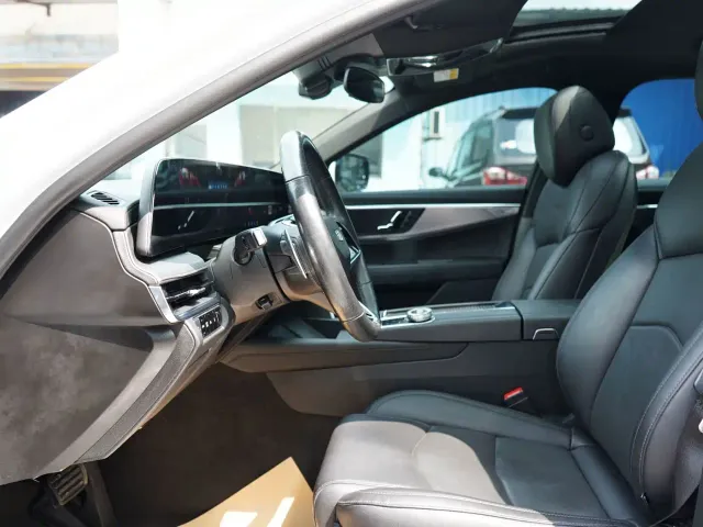 Cadillac CT6 — Фото автомобиля 7