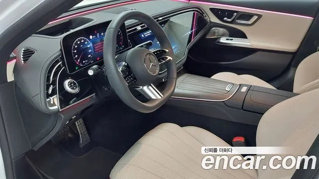 Mercedes-Benz E-Class — Фото автомобиля 10