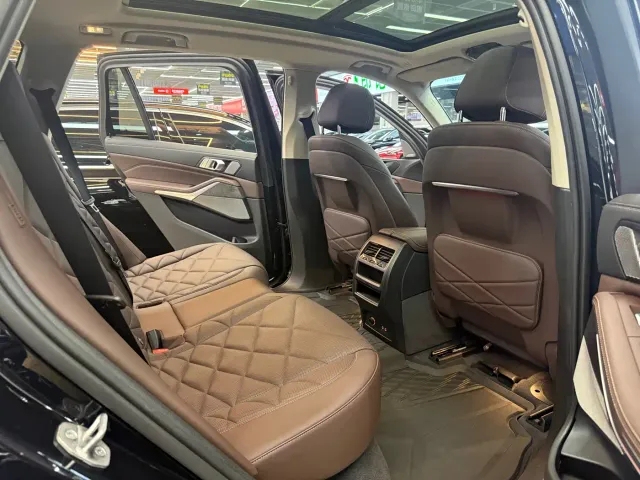 BMW X5 — Фото автомобиля 13