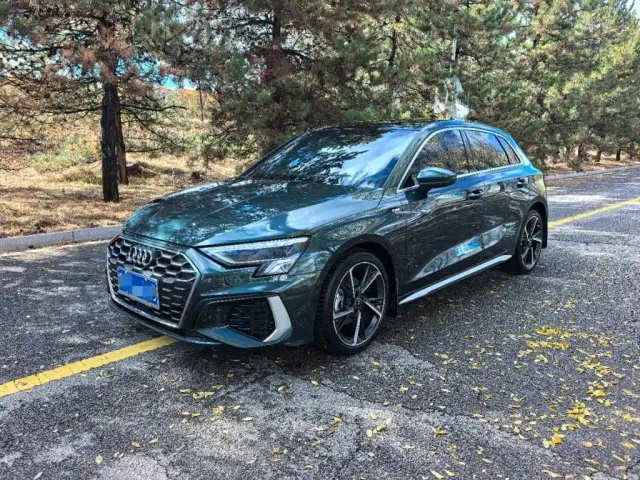 Фотография автомобиля — Audi A3