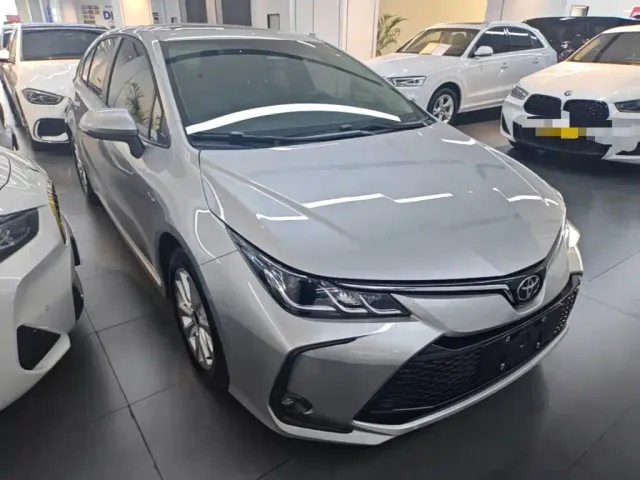 Toyota Corolla — Фото автомобиля 3