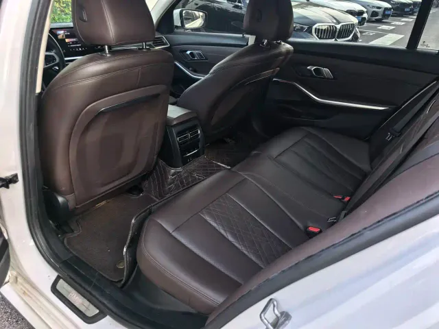 BMW i3 — Фото автомобиля 13