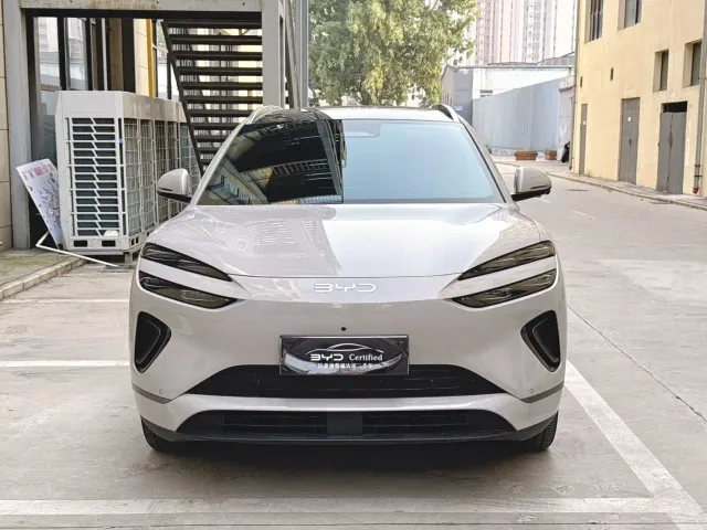 BYD Sealion 06 — Фото автомобиля 19