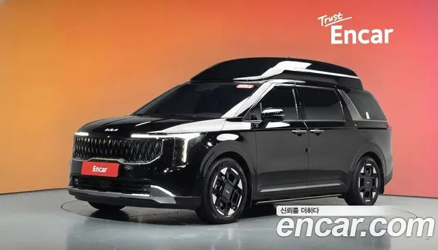 Фотография автомобиля — Kia Carnival