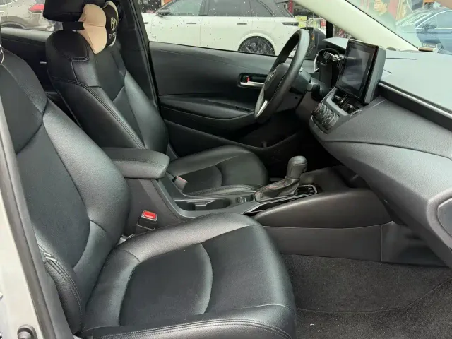 Toyota Corolla — Фото автомобиля 5