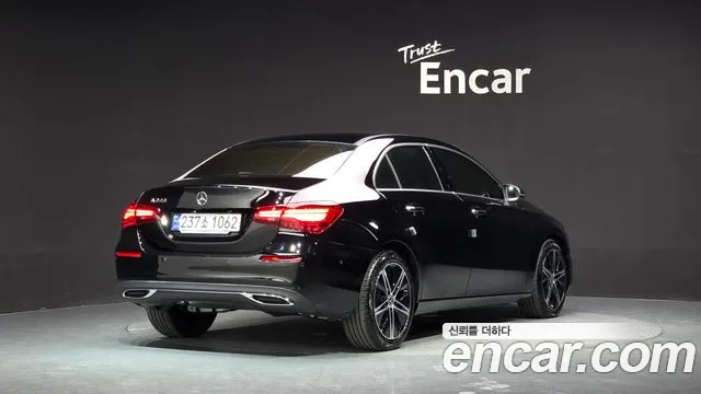 Mercedes-Benz A-Class W177 — Фото автомобиля 2