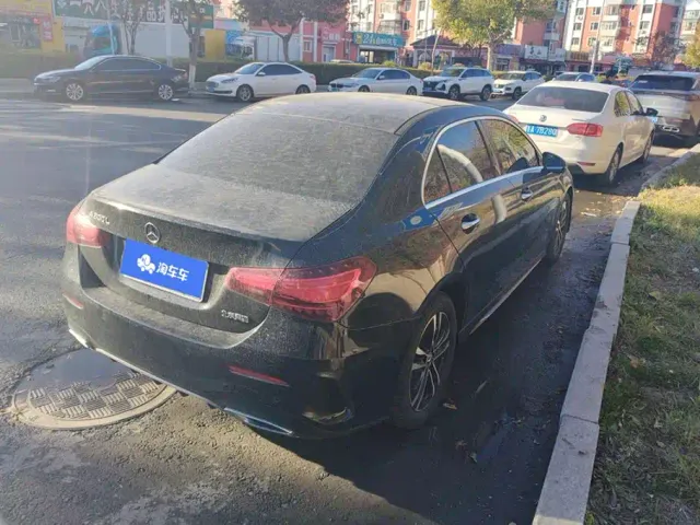 Mercedes-Benz A-Class — Фото автомобиля 3