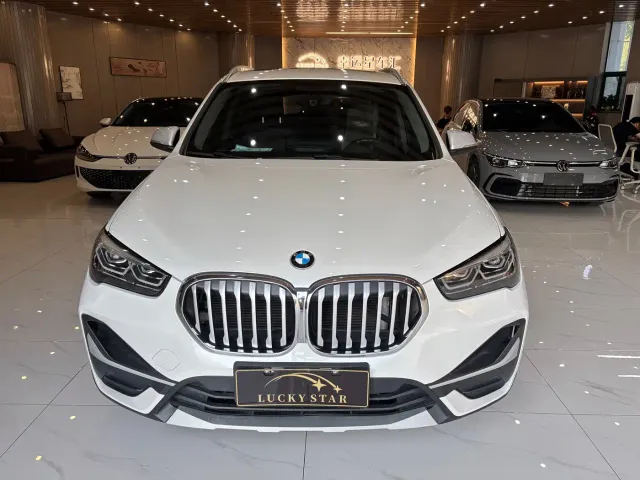 BMW X1 — Фото автомобиля 8