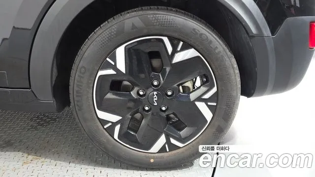 Kia Niro — Фото автомобиля 6