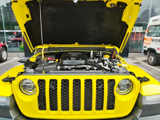 Jeep Wrangler 4xe — Фото автомобиля 21