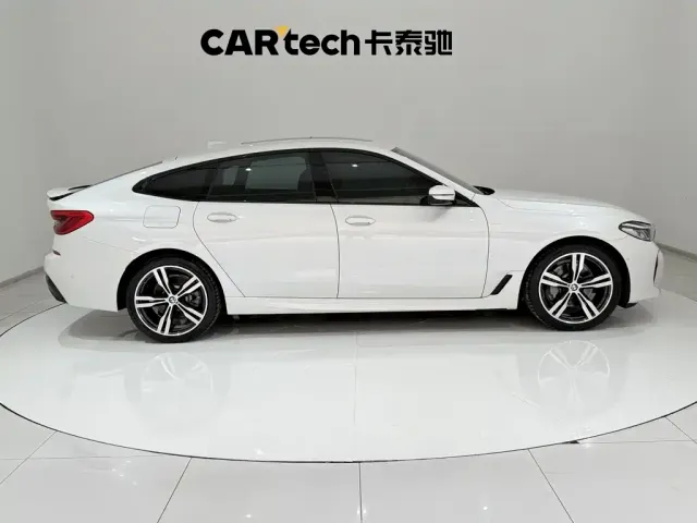 BMW 6 Series Gran Turismo — Фото автомобиля 4