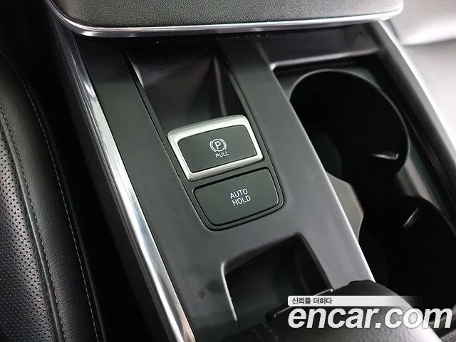 Hyundai Grandeur (New) Hybrid — Фото автомобиля 11