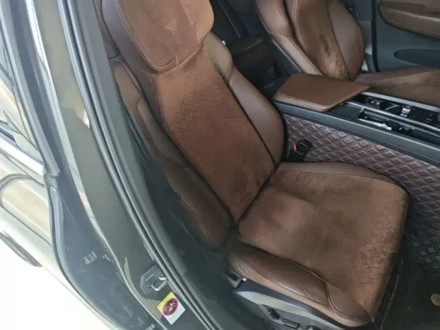 Volvo XC60 — Фото автомобиля 24