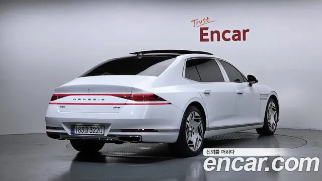 Genesis G90 Бензин 3.5 Turbo e-S/C AWD LWB — Фото автомобиля 2