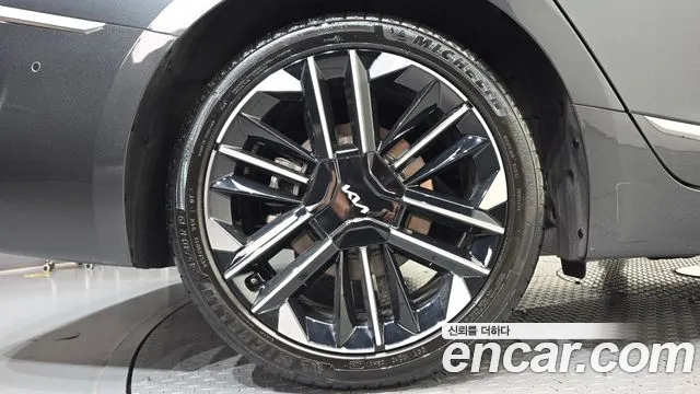 Kia K8 Signature — Фото автомобиля 5