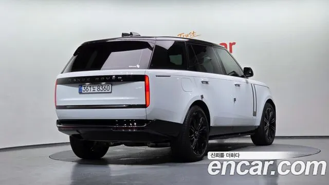 Land Rover Range Rover — Фото автомобиля 2