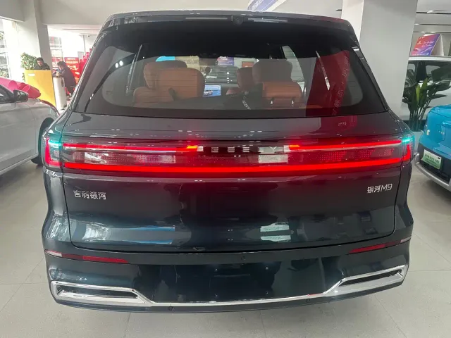 Geely Galaxy M9 — Фото автомобиля 4