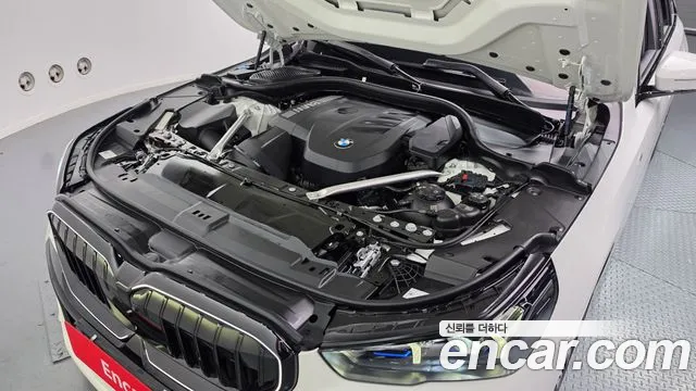 BMW 5-Series — Фото автомобиля 6