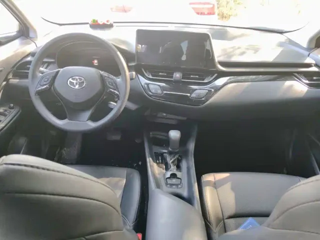 Toyota IZOA — Фото автомобиля 5