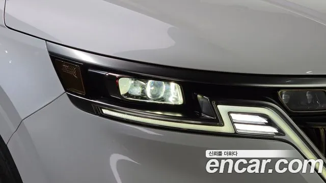 Kia Carnival 4th Gen — Фото автомобиля 7