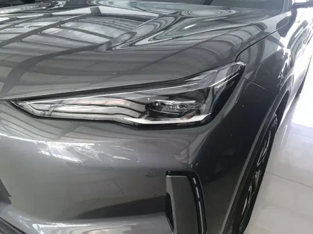 Geely Galaxy Galaxy E5 2026 610km Explorer+ Edition — Фото автомобиля 23