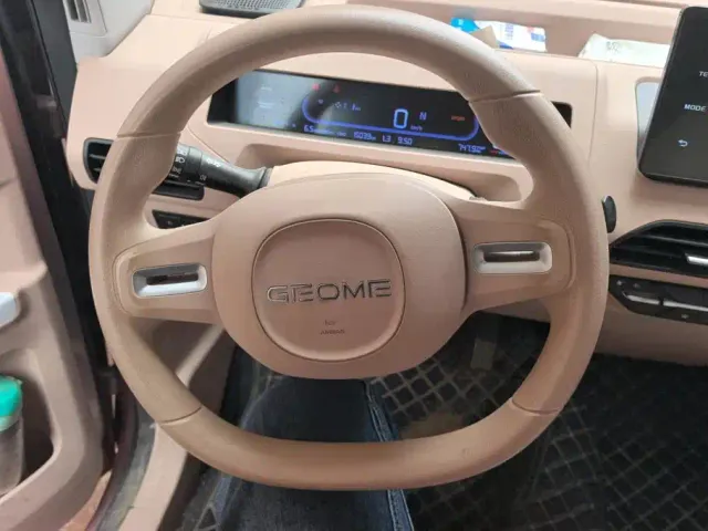 Geely Panda — Фото автомобиля 15