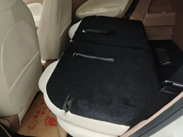 Wuling Hongguang Mini EV — Фото автомобиля 11