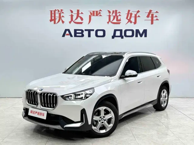 Фотография автомобиля — BMW X1