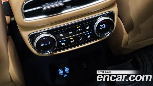 Genesis GV80 — Фото автомобиля 29