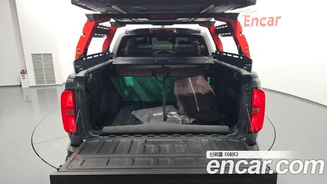 Chevrolet Colorado — Фото автомобиля 30