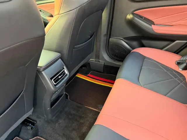 Changan Eado — Фото автомобиля 13