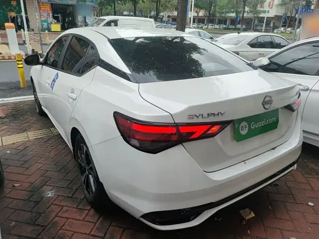 Nissan Sylphy — Фото автомобиля 4
