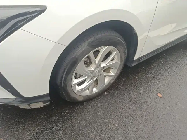 Buick Velite 6 — Фото автомобиля 22