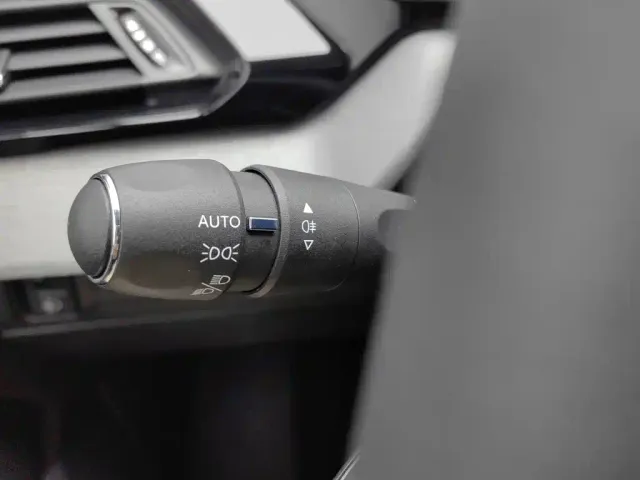 Peugeot 408 — Фото автомобиля 21