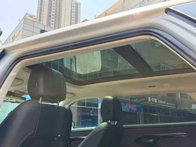 Land Rover Range Rover Evoque — Фото автомобиля 23