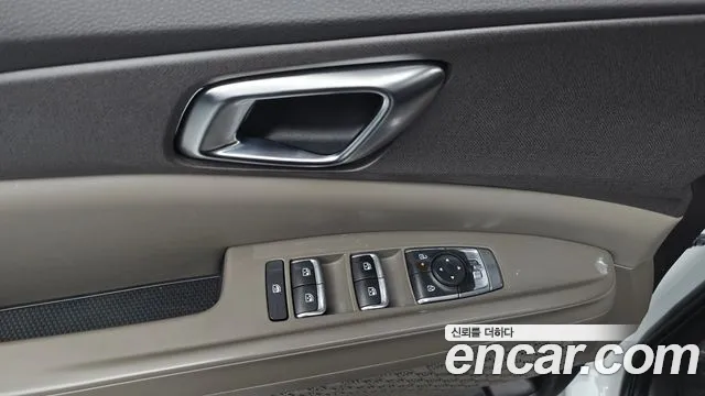 Kia Carnival 4th Gen — Фото автомобиля 25