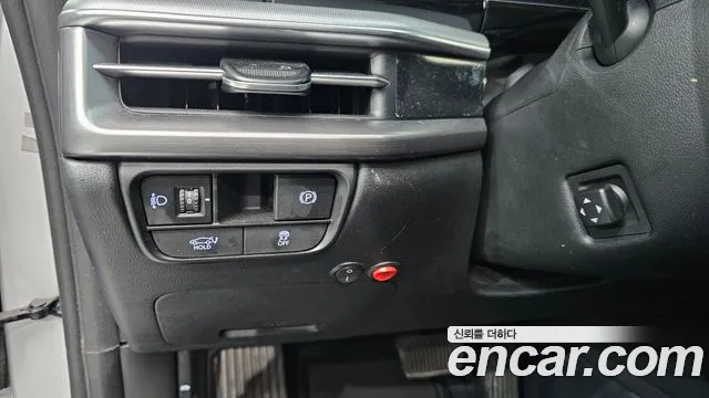 Hyundai Grandeur GN7 — Фото автомобиля 23