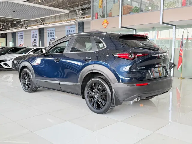 Mazda CX-30 — Фото автомобиля 15