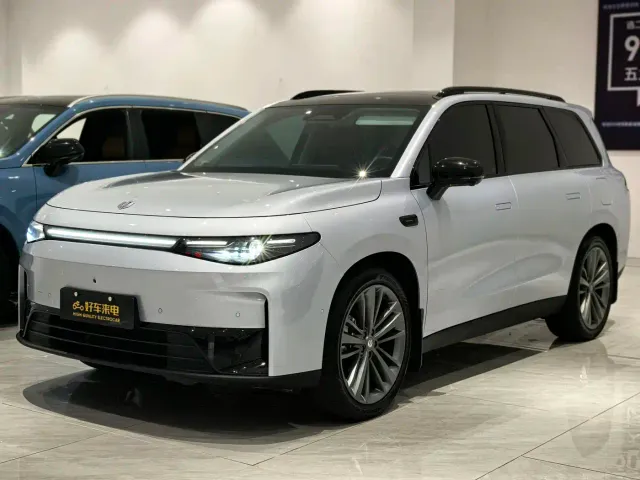 Фотография автомобиля — Leapmotor C16