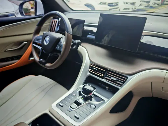 BYD Song Pro — Фото автомобиля 16