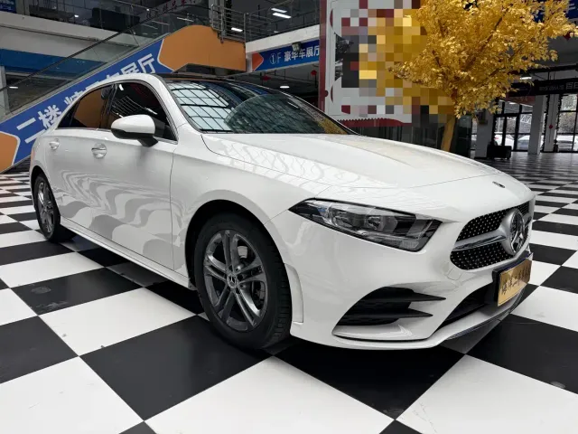 Mercedes-Benz A-Class — Фото автомобиля 4