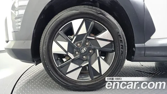 Hyundai Kona SX2 — Фото автомобиля 4
