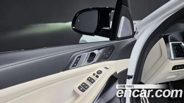 BMW X5 — Фото автомобиля 24