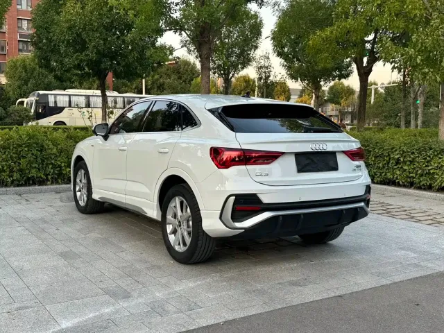 Audi Q3 Sportback — Фото автомобиля 6